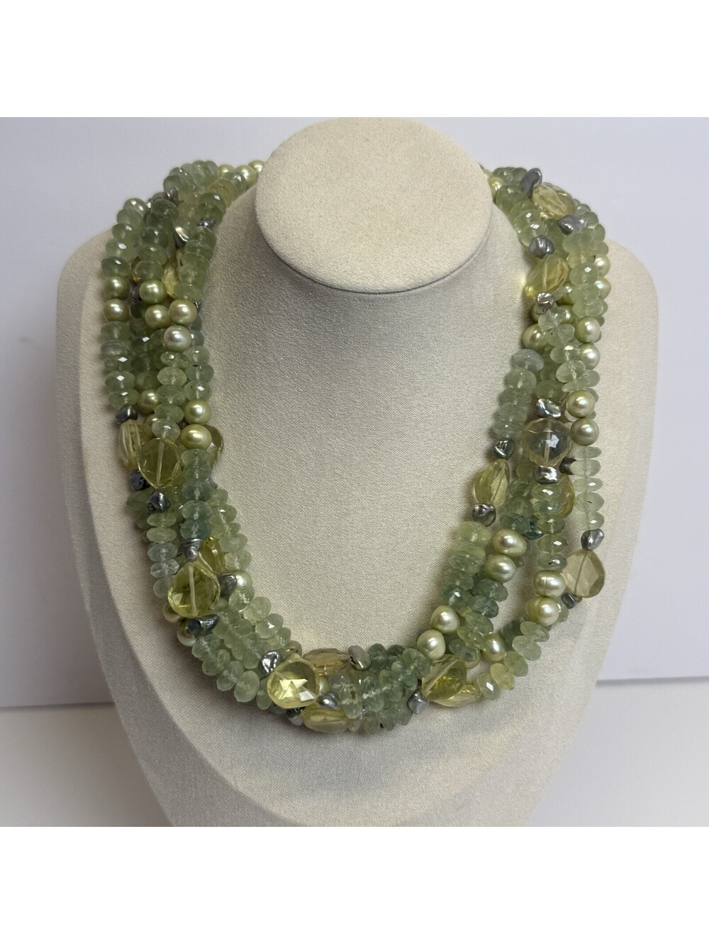 Vintage Freshwater Pearl Multi-Strand Necklace Green Beads Silver Tone Jewelry